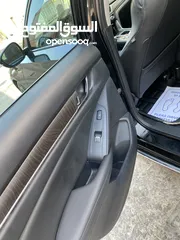  12 هوندا اكورد تورنج مواصفات خاصة موديل 2019 بحاله الوكاله المسافه المقطوعه 72 الف كيلو