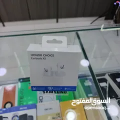  4 سمعاعات الاصليه الهونر x5  الاصليه غنيه عن التعريف تدوم اكثر من اسبوع شحن