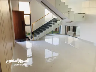  6 فيلا سكنية