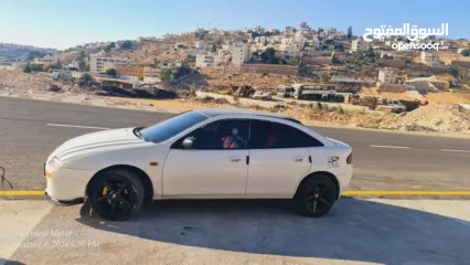  2 مازدا 323F