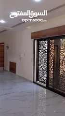  9 شقه للبيع فاخره جدا في اجمل مناطق حي الياسمين تشطيبات ولا في الاحلام من المالك مباشره سعر لقطة 49000