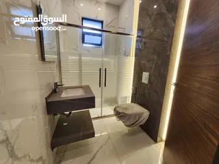  24 شقة طابقية فاخرة للبيع في عبدون  ref : 14385