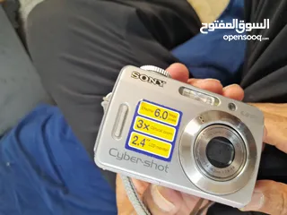  1 كاميرا  سوني ديجيتال بحاله جيده للبيع