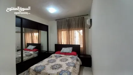  3 شقة مفروشة للايجار في دير غبار ( Property 41068 ) سنوي فقط