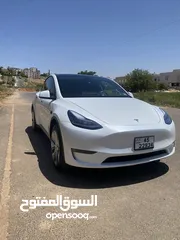  1 Tesla model y 2023 Long range