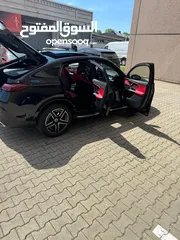  5 Mercedes GLC-300