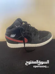  4 بوت جوردن نايكي مستعمل بسعر حرق ..........................................................