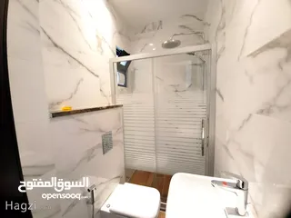  12 شقة مع روف للبيع في الشميساني  ( Property ID : 31020 )