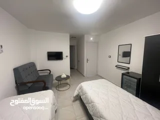  1 استوديوهات للايجار اليومي والشهر اجنحة فندقيه