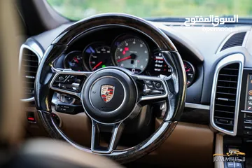  18 Porsche Cayenne S 2015