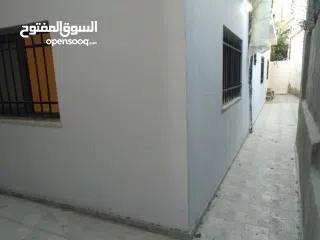  2 شقة مشطبة حديثا للبيع