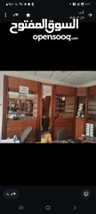  1 ديكور محل خشب بلوط يصلح للصيدلية و لمحل بصريات ومحل عطور ومحل خلويات