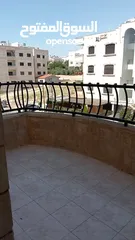  27 شقة للايجار بالقرب من مدارس الاتحاد