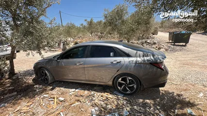  2 هونداي النترا هايبرد 23