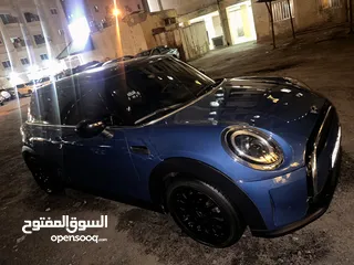  5 Mini Cooper Coupe 2022 very good condition 34km turbo engine available immediately. Serious buyers