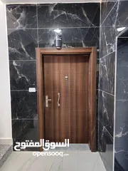  17 شقق سكنية للبيع / الكرك - الوسية / متوفر شقق في جميع الطوابق / تشطيبات ديلوكس و بأسعار منافسة.