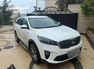  3 كيا سورنتو 2018 للبيع بحالة ممتازة