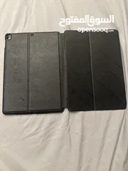 8 Ipad 9 64gb dark silver color excellent condition almost never used and it comes with a charger
