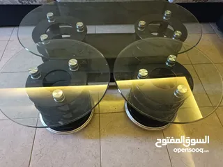  9 اثاث غرفه الضيوف( طقم طاولات زجاج واحده كبيره + اثنتين جانبيه )زجاج مقوى فاخر