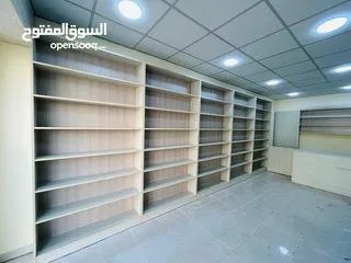  8 مخزن تجاري مأثث بجميع الديكورات للإيجار  أو لبيع الديكورات