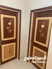  4 شقه في ام الشرايط طابق تاني بجانب دار الكرامه