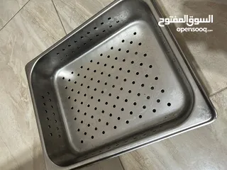  1 مرحبا عندي هدول للبيع اشتريتهم لمشروع صغير وما زبط معي  + 4 كيلو شوكلاتة