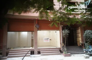 2 محلات للبيع حي الجامعه