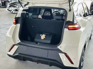  12 بي واي دي سيجال 405 البطاريه الكبيره 2023 flying لون بيج ممشى قليل 20 الف KM فحص كامل بدون ملاحظات