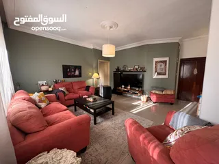  2 شقه غير مفروشه للايجار