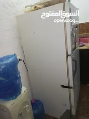  1 ثلاجه شغاله ما شاء الله عنها بسعر 20 دينار حرققق
