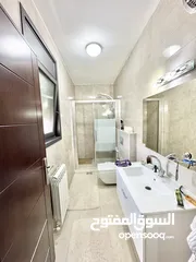 7 شقة للبيع مع ملحق 120م