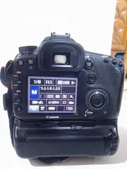 12 كاميرا كانون 7D للبيع نضافة 90٪ شرط الفحص