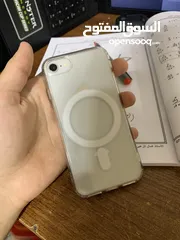  2 ايفون 8 ابيض و ساعه ابل اصليه الجيل 3
