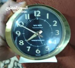  1 ساعات قديمه انتيك فاخره عدد 3بسعر مغري