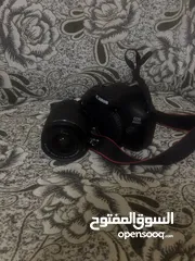  1 كاميرا كانون (4000D) للبيع قابل للتفاوض فرصه لا تتعوض