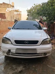  3 اوبل استرا