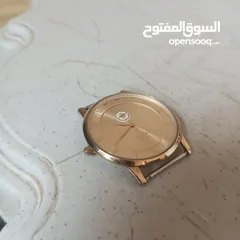  1 ساعة سويسرية مطلية بالذهب Exotic