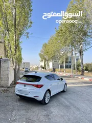  3 سيات ليون. 2020