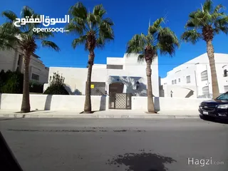  6 فيلا غير مفروشه في ارقى مناطق عبدون ( Property 35386 ) سنوي فقط