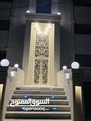  27 شقه للبيع  165م الزرقاء الجديده - جبل المغير تشطيب فندقي موقع مميز منطقه فلل وواجهه معماريه عصريه
