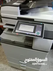  1 بضاعه مكتبه للبيع والمحل للإيجار