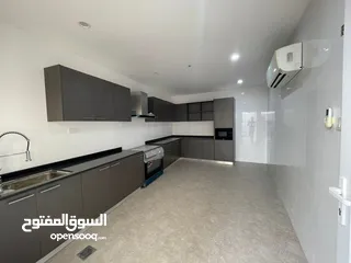  6 5 BHK 6 Bathroom Villa for Rent - Sur Al Hadid Complex