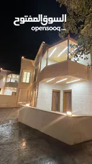  2 بيت شبه فيلا متلاصقه للبيع