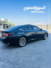  9 ‏Lexus. ES 300h   ‏2022 ultra وارد و كفاله الشركه ل 2029  الصنف الاعلى من لكزس