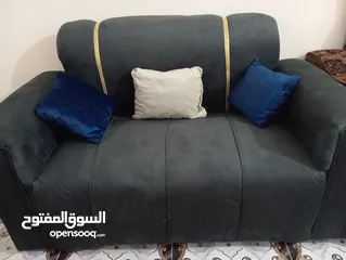  1 طقم كنب كورنر للبيع بحالة ممتازة جدا جدا جدا ونظيف غير مستعمل