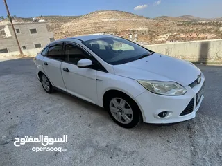  8 فورد فوكس 2012