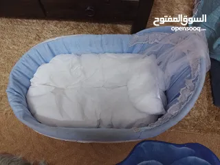  4 تخت بيبي للبيع