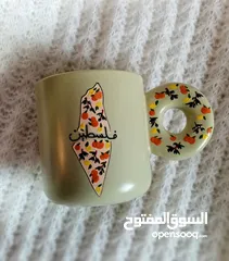  2 كوب (مج) زجاج بلون أخضر (زيتي) جميل حجمه مناسب،برسم يدوي مميز و عصري لخريطة فلسطين من تصميمي الشخصي