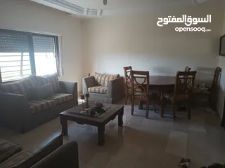 12 شقة في ابو نصير خلف صحارى مول للبيع