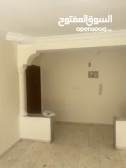  11 شقة طابق ارضي للبيع